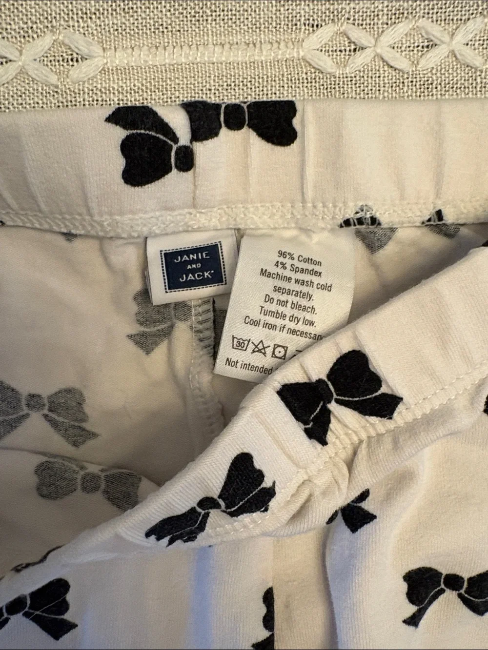 Janie and Jack White Leggings with Black Bow Print